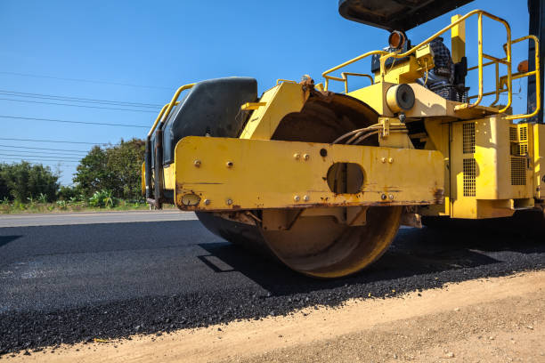 Best Affordable Driveway Pavers  in Spring Grove, IL